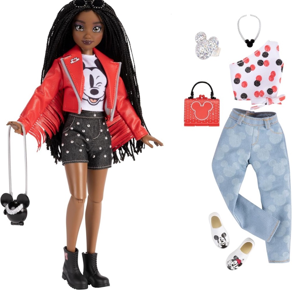 Disney ILY 4EVER Fashion Doll - Mickey Mouse - Picture 3 of 6